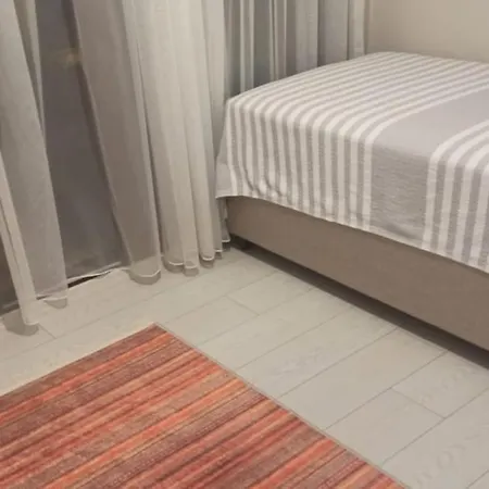 Dalyan'da, Triplex Muestakil, Havuzlu Willa Çeşme